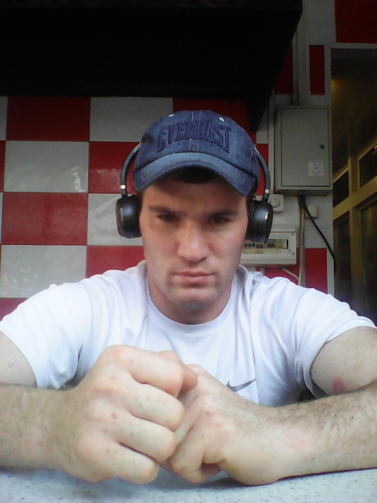  51346660  Rahmatullo, 37 ,    