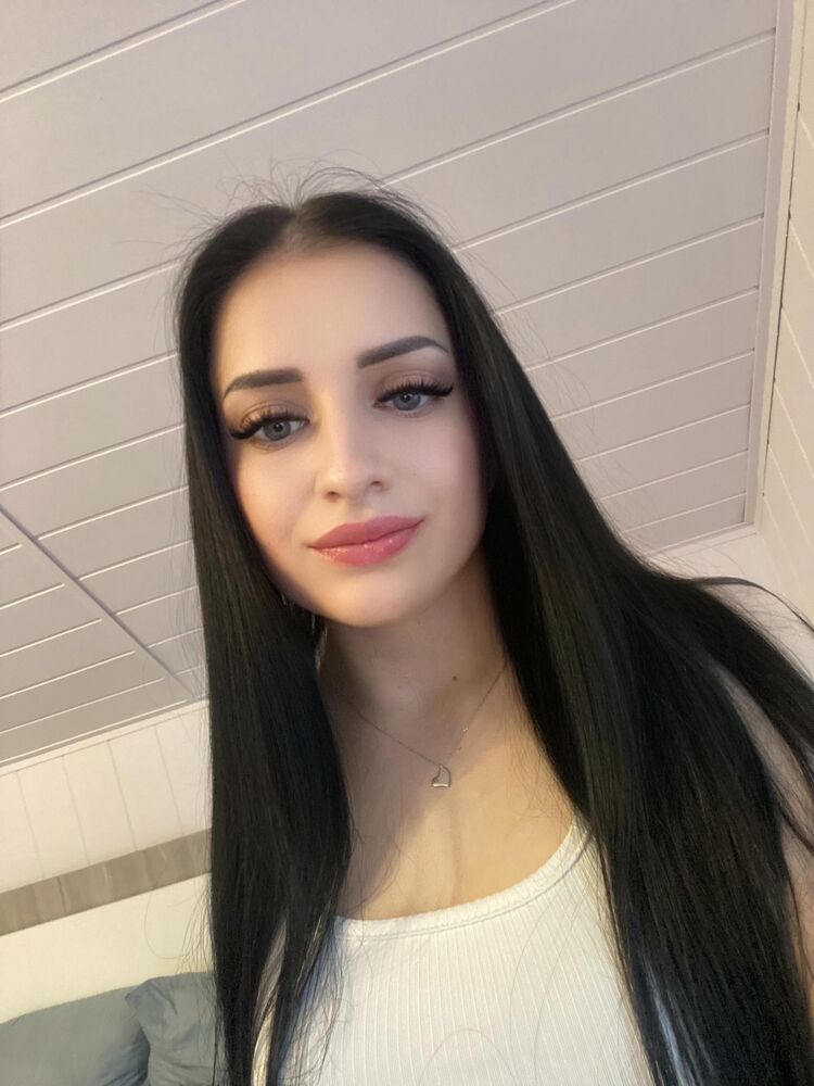  53338730  Kristina, 35 ,    