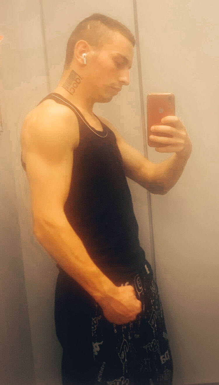  52183070  , 21 ,    