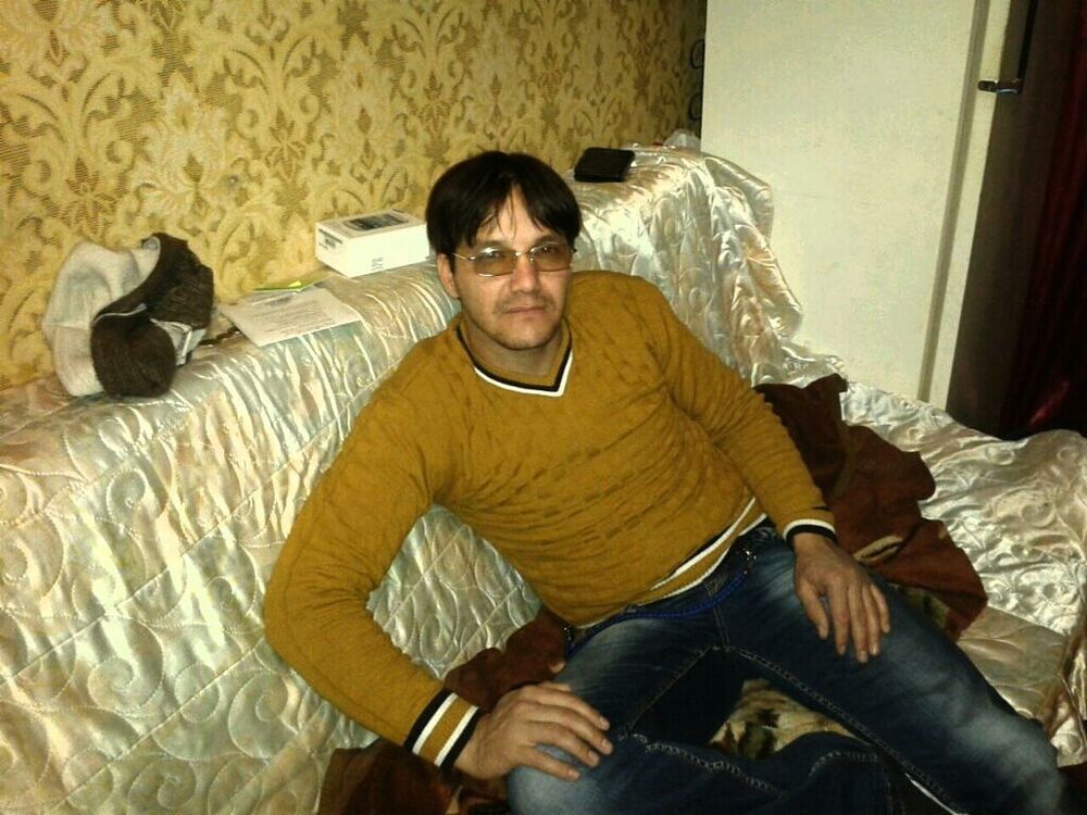  16680840  Samir, 44 ,    