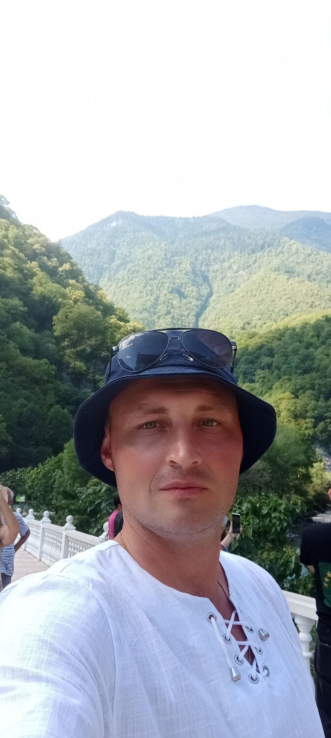 ,   Alex, 38 ,   ,   , c , 