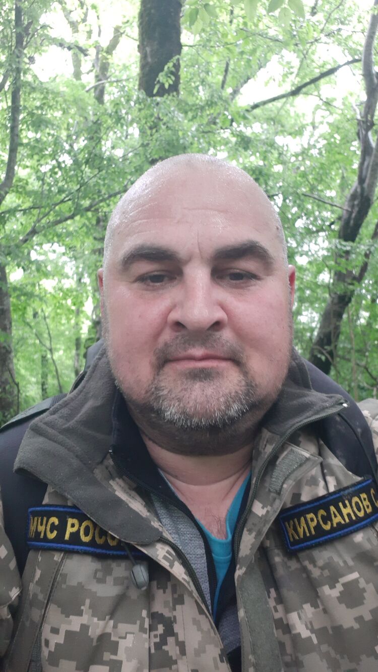  40765490  Sergei, 41 ,    --