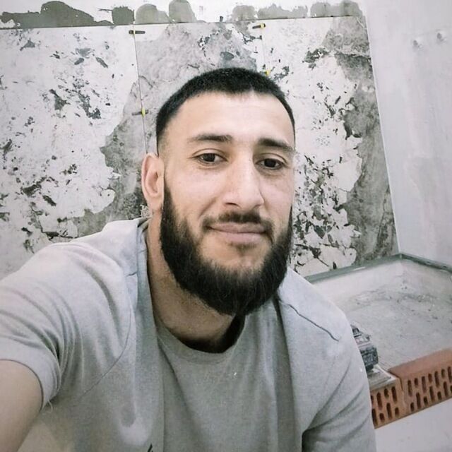  51747410  , 35 ,    