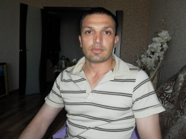  8520190  Ahmad, 42 ,    