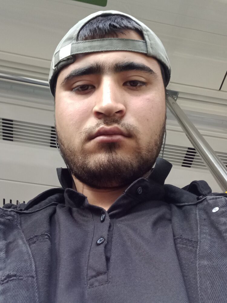  ,   Komron, 30 ,   , c 