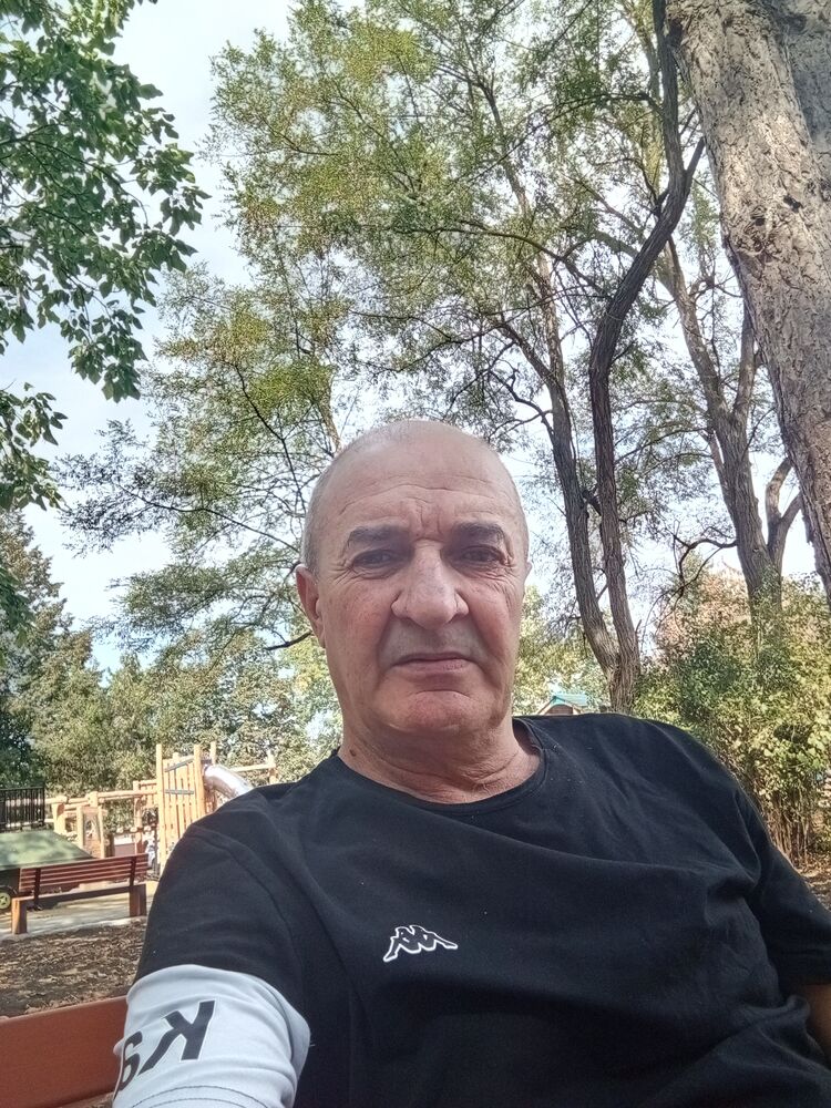 48265450  , 61 ,    