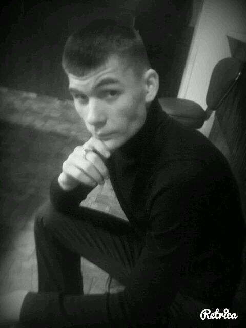  27429070  Semyon, 31 ,    