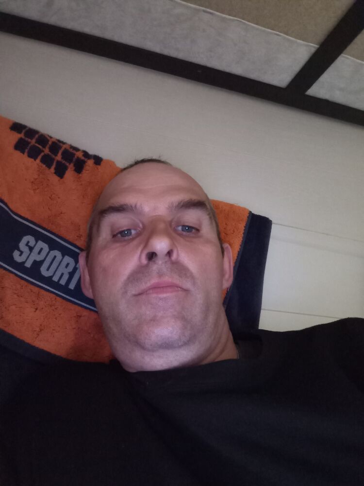  ,   Vova, 52 ,   ,   