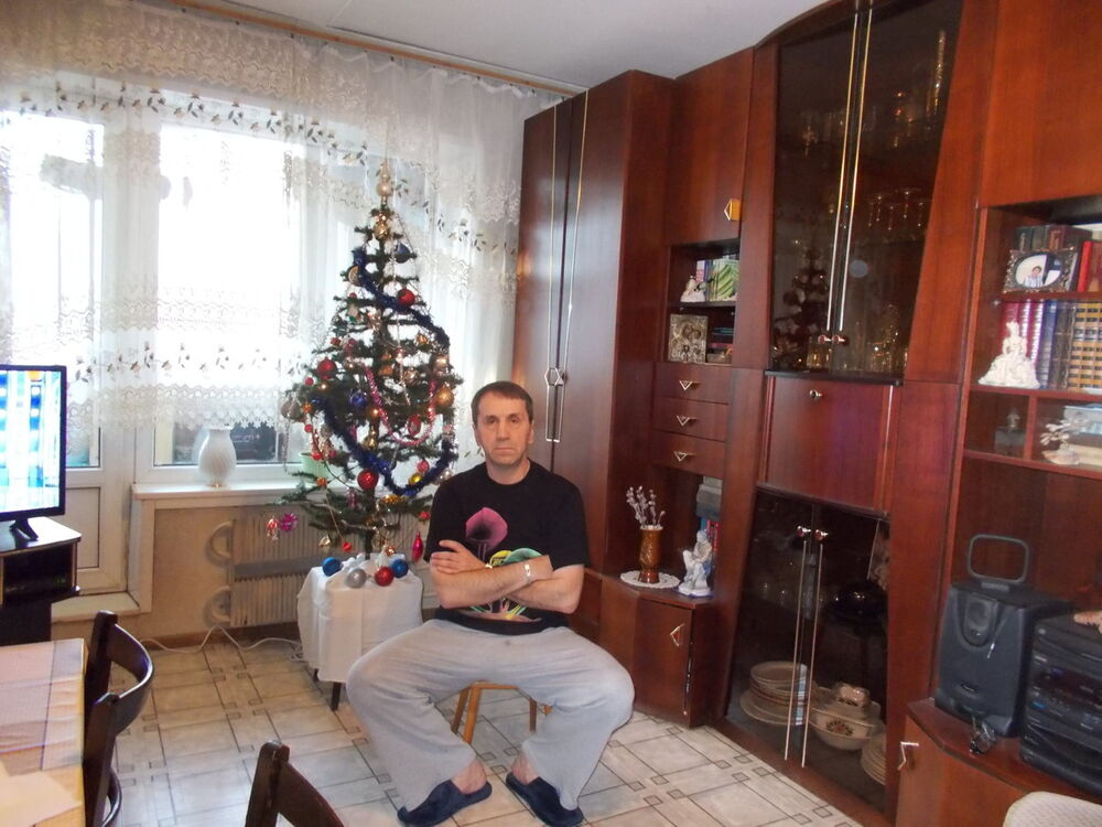  ,   Wadim, 64 ,     , c 
