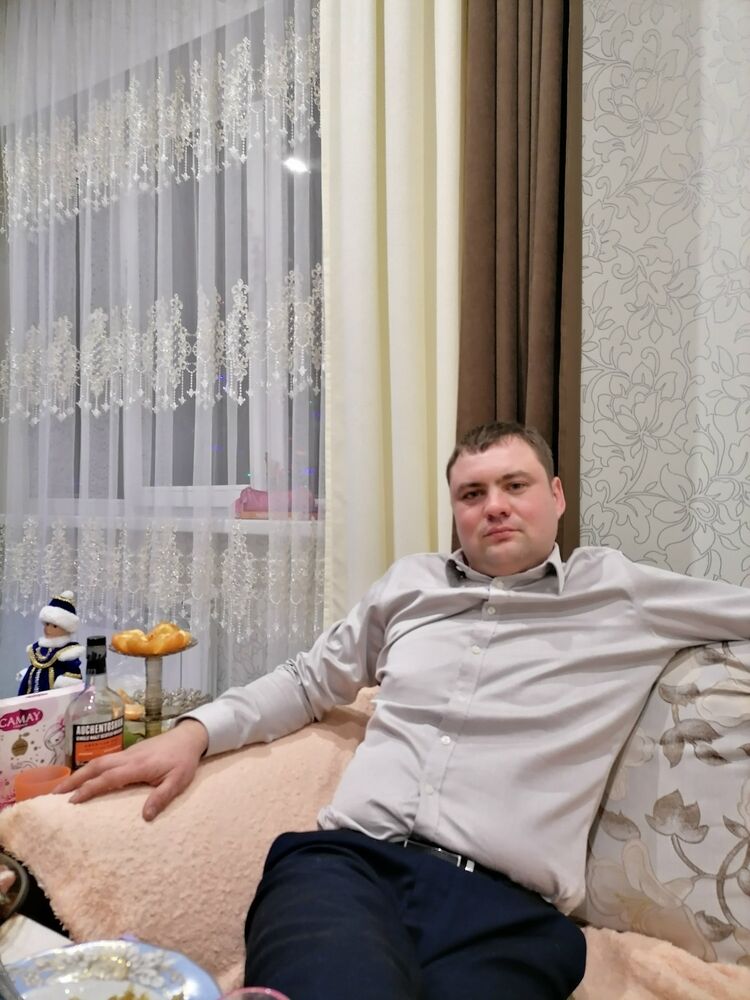  54173240  Evgen, 37 ,    