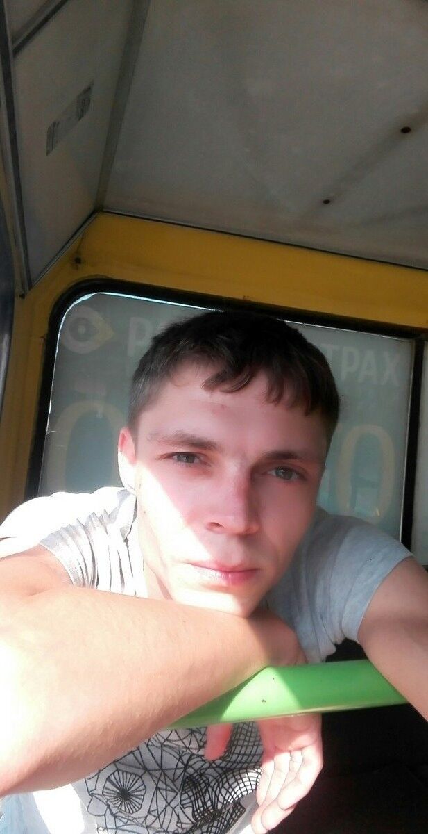  ,   Dmitriy, 33 ,   ,   , c 