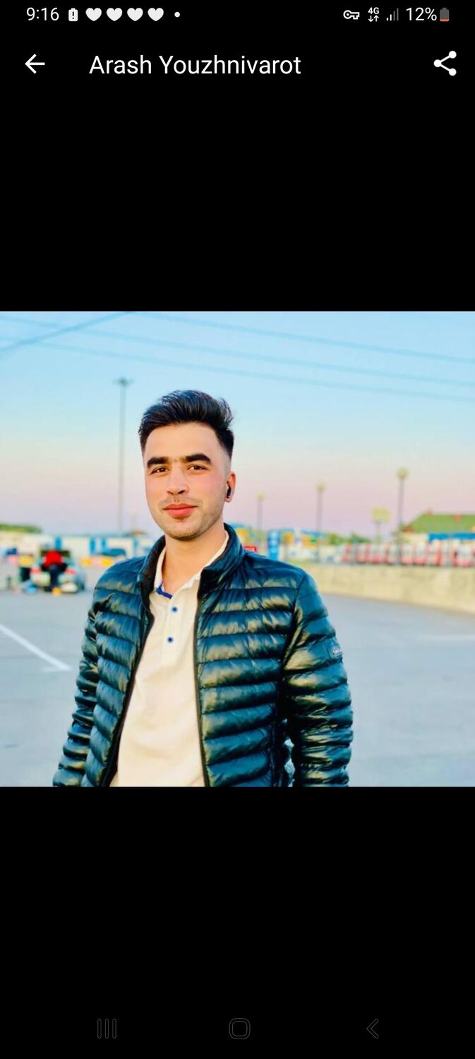  36776960  Azhar, 38 ,    