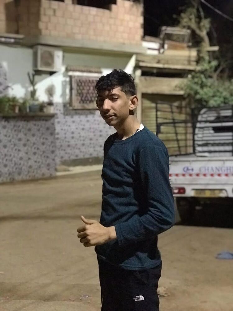  ,   Faras, 24 ,   ,   