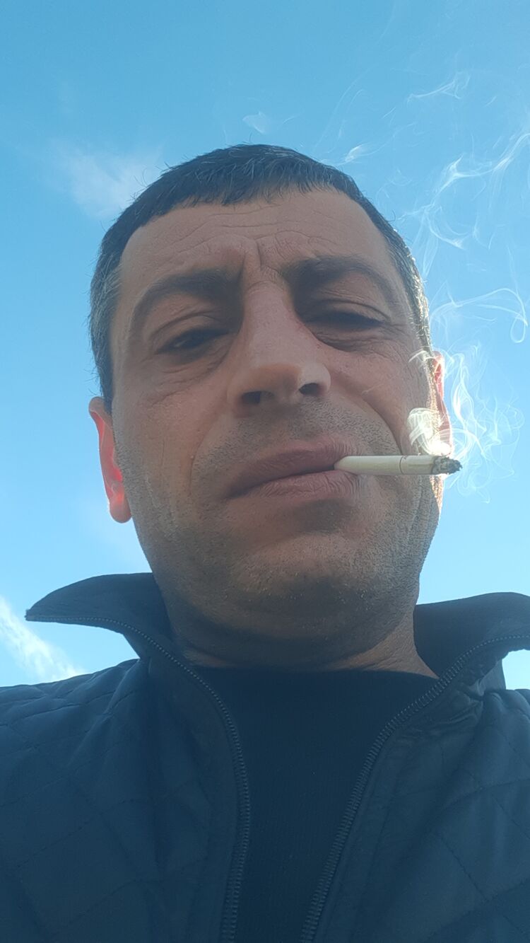  24631540  , 46 ,    