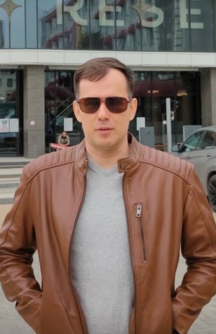 ���� 41453150 ������� �������, 42 ����, ���� ���������� � �����������