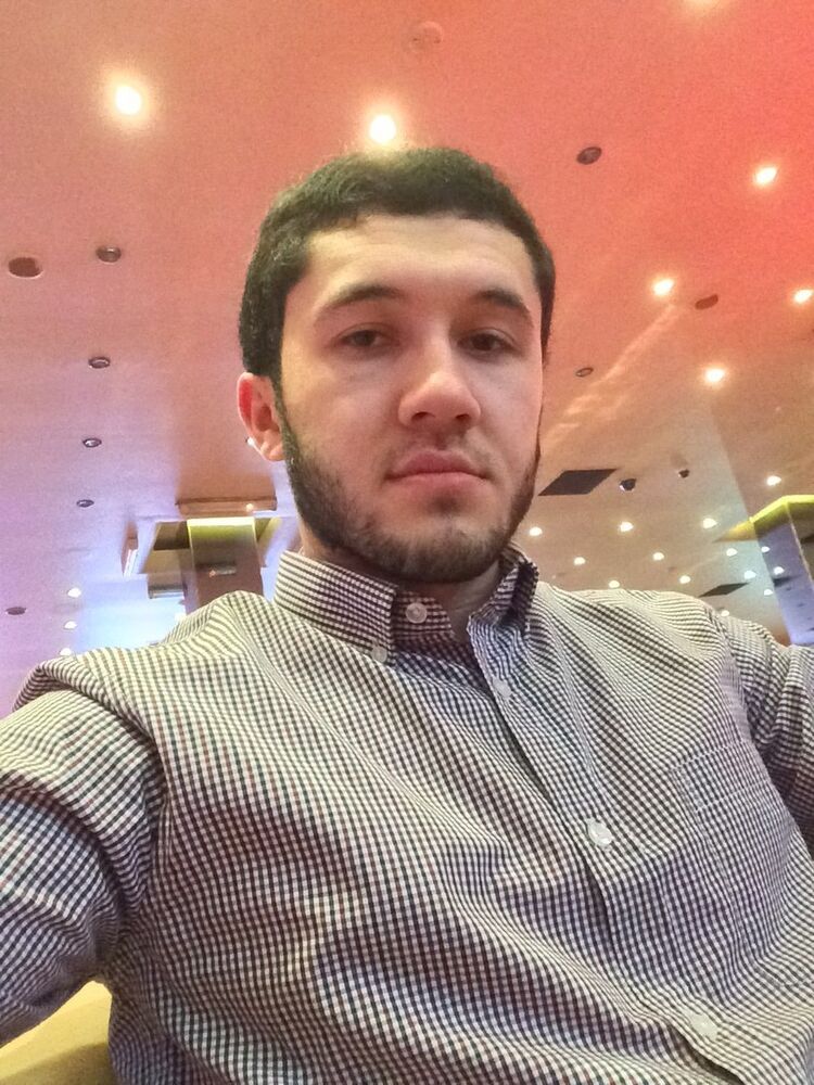  6634750  Suleyman, 31 ,    
