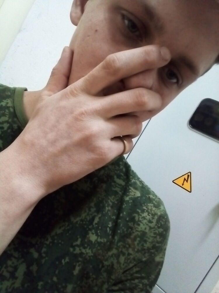  18889200  , 23 ,    