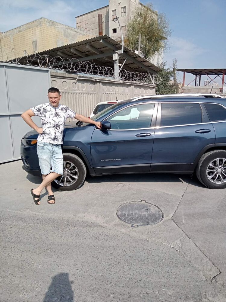  49823440  , 37 ,    