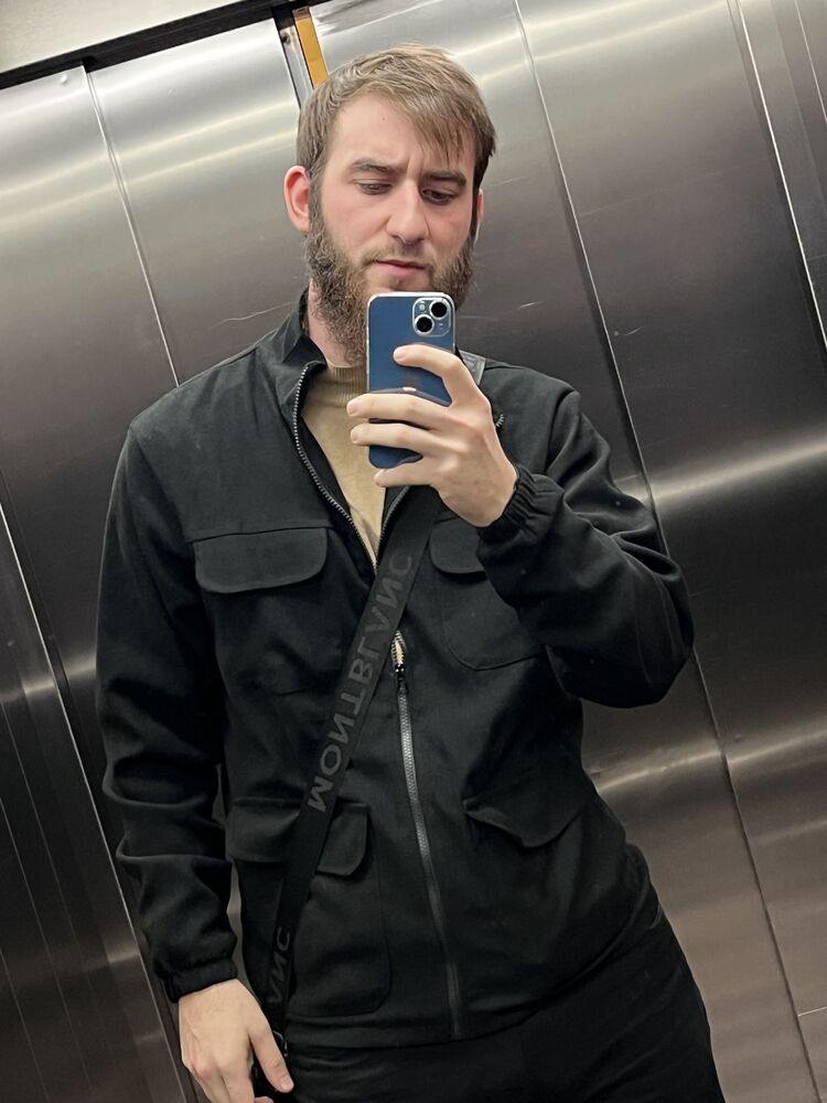  34457840  Pablo, 27 ,    