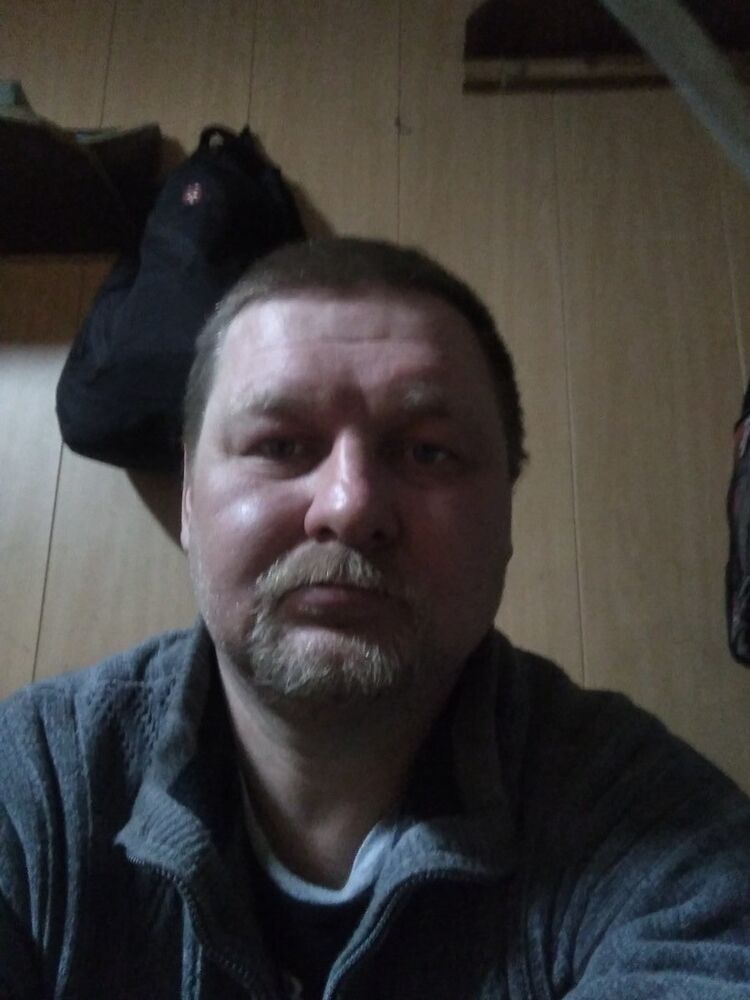  18742940  , 48 ,    