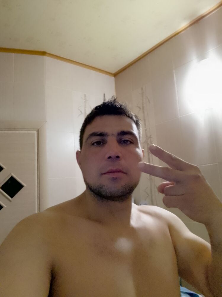  43046640  , 37 ,    