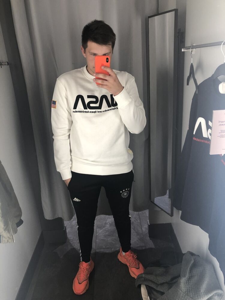 ���� 17722290 ����� ������, 24 ����, ���� ���������� � ������