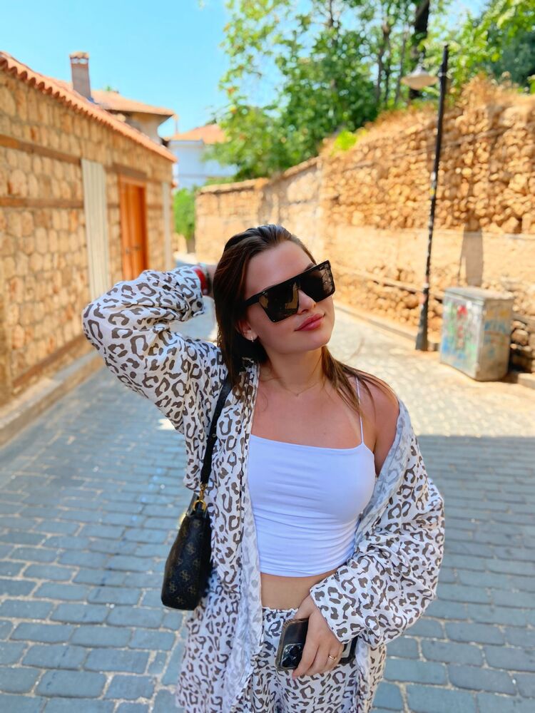  54666540  , 20 ,    -