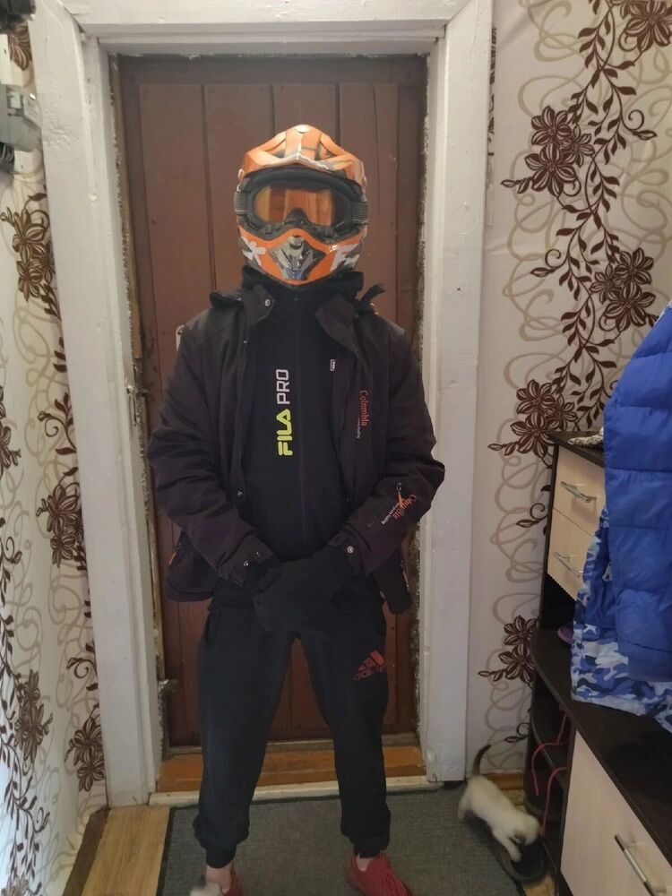  34099870  , 20 ,    