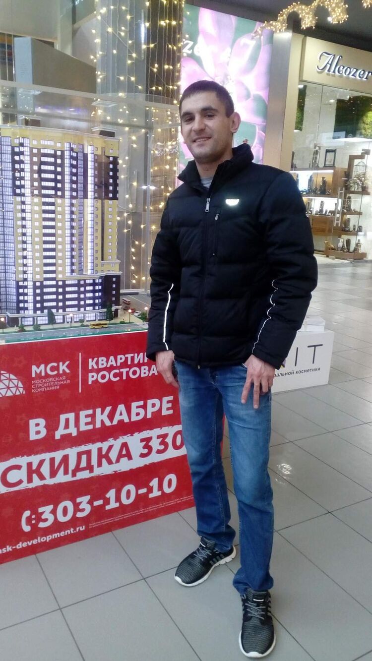  --,   , 35 ,     , c 
