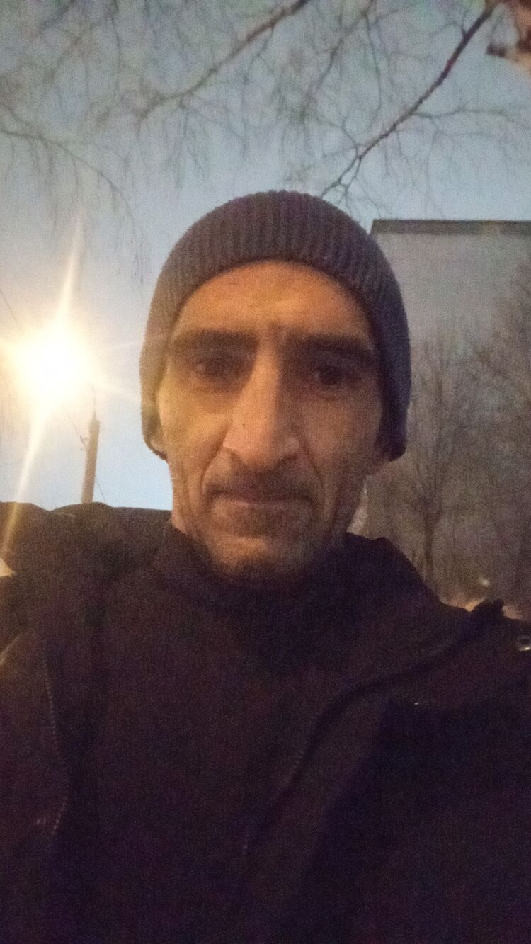 48061060  Nizami, 41 ,    
