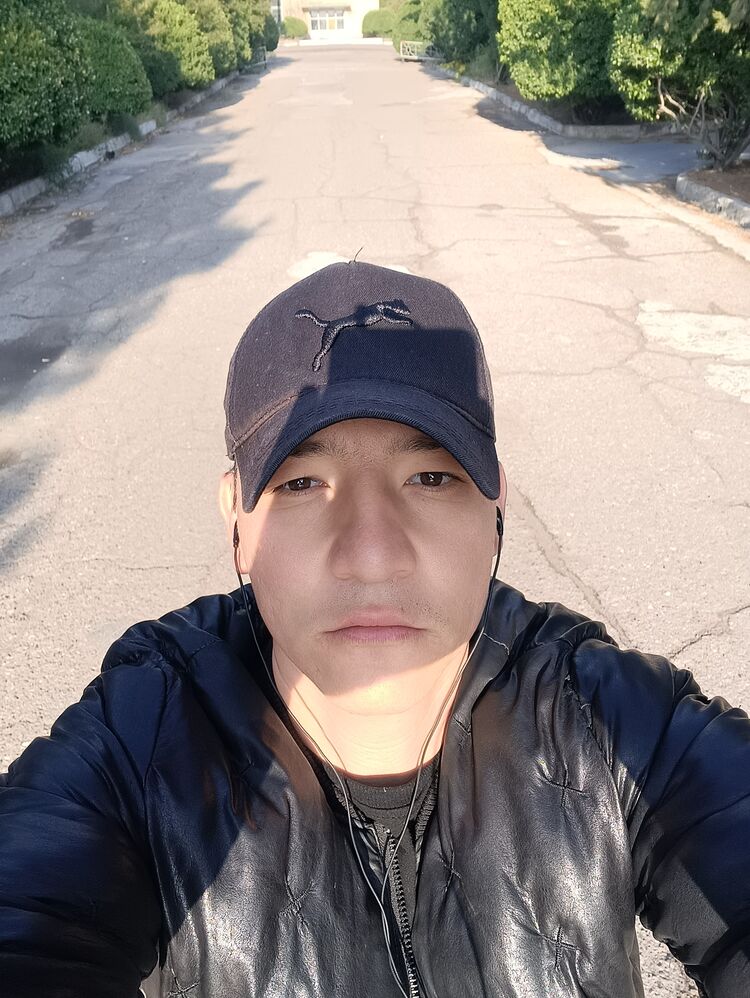 ���� 42823880 ������� Zuhal, 32 ����, ���� ���������� � ����������