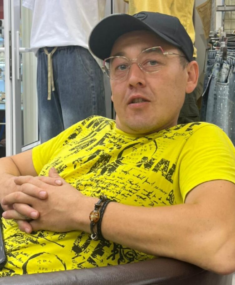  ,   , 37 ,   c 