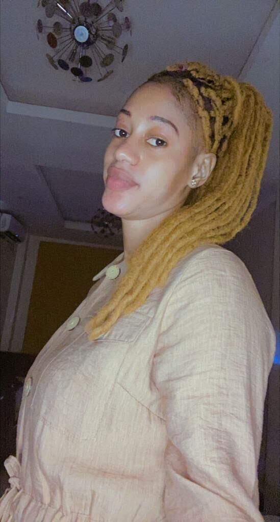  ,   Adama, 29 ,   ,   