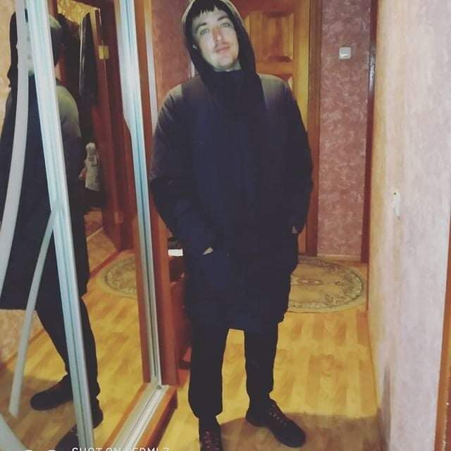  43828980  , 30 ,    