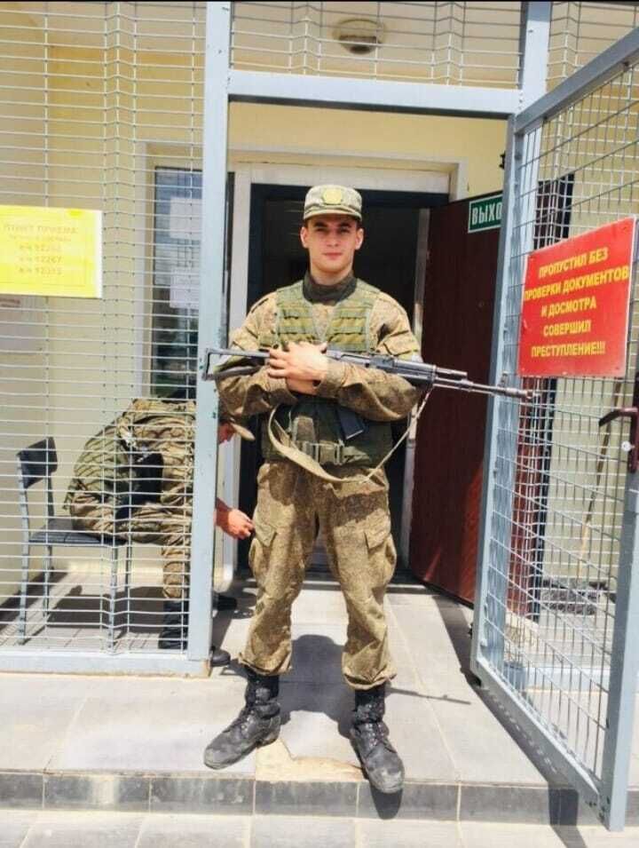  47776060  Ruslan, 22 ,    