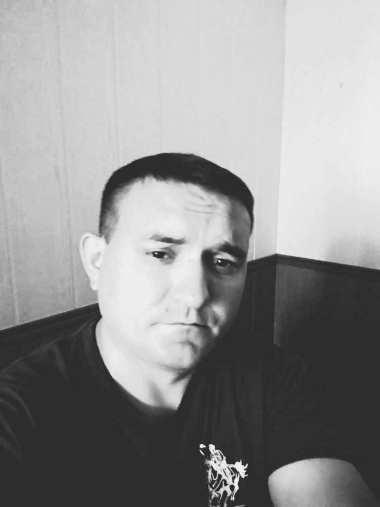  47059080  Ivan, 39 ,    