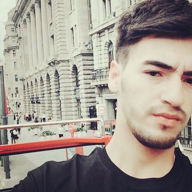  ,   Amir, 29 ,   ,   