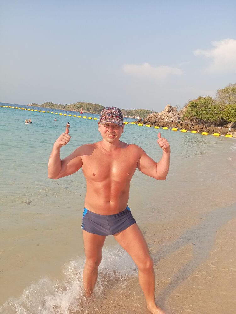  41467640  Andrey, 37 ,    