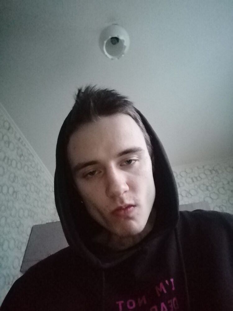  22178860  , 24 ,    
