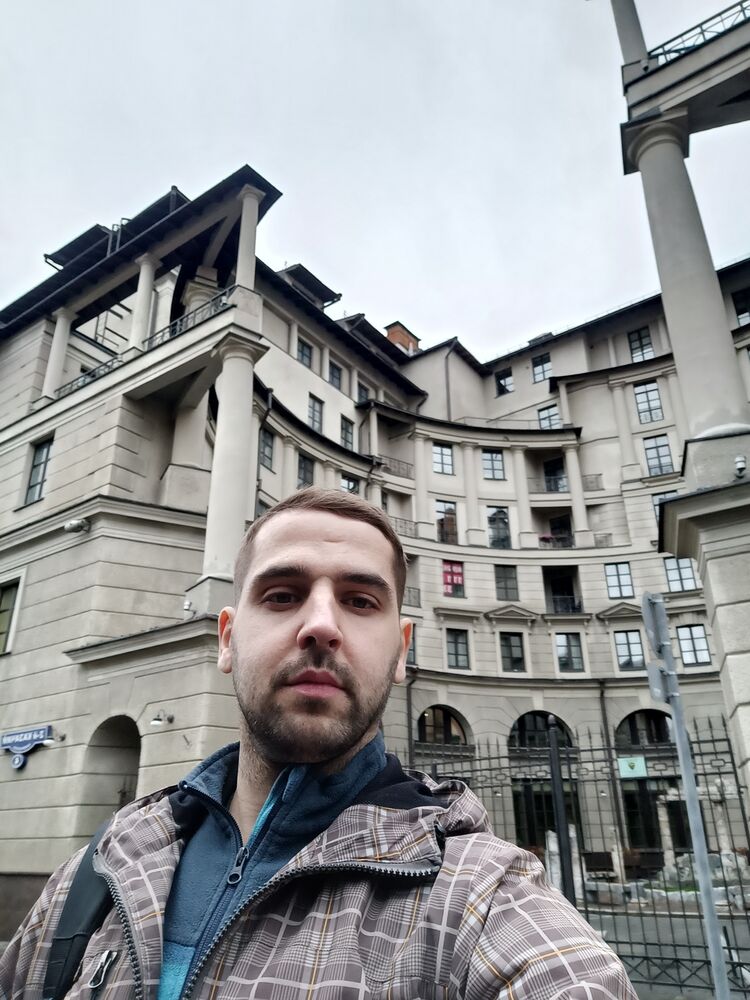  ,   Anton, 35 ,     , c 