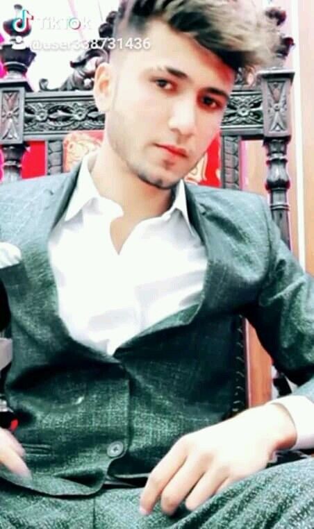  18212750  Irfan jutt, 35 ,    