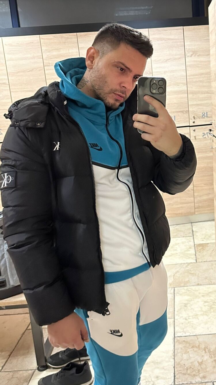  53784320  , 35 ,    