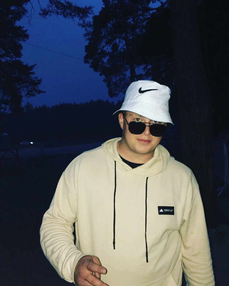 ���� 32097530 ����� �������, 23 ����, ���� ���������� � ������