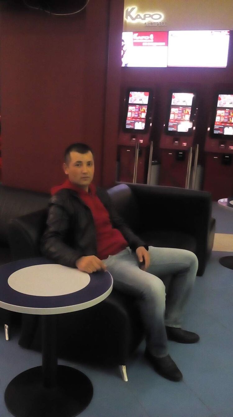  ,   Sarvar, 38 ,   ,   