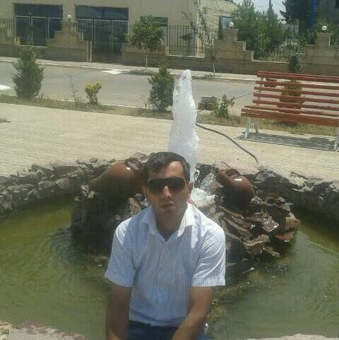  14932820  Babek, 43 ,    
