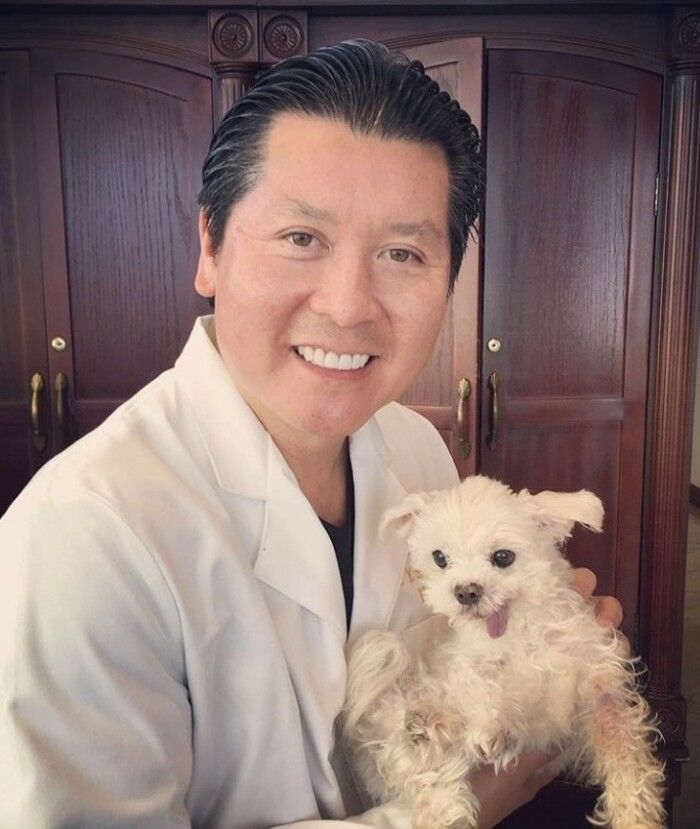  ,   Markbenjamin, 57 ,   ,   , c 