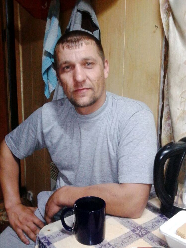  ,   Andrei, 39 ,   ,   , c 