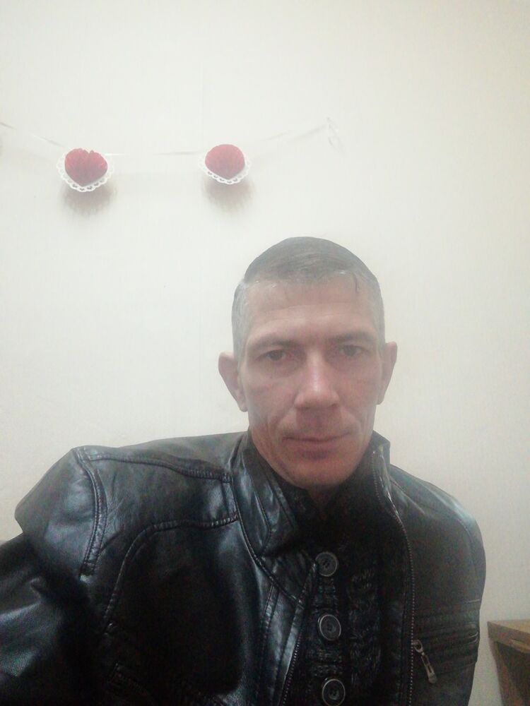  18743800  , 40 ,    
