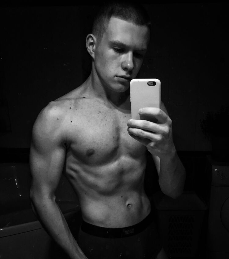 ���� 33383310 ����� ����, 21 ���, ���� ���������� � ������