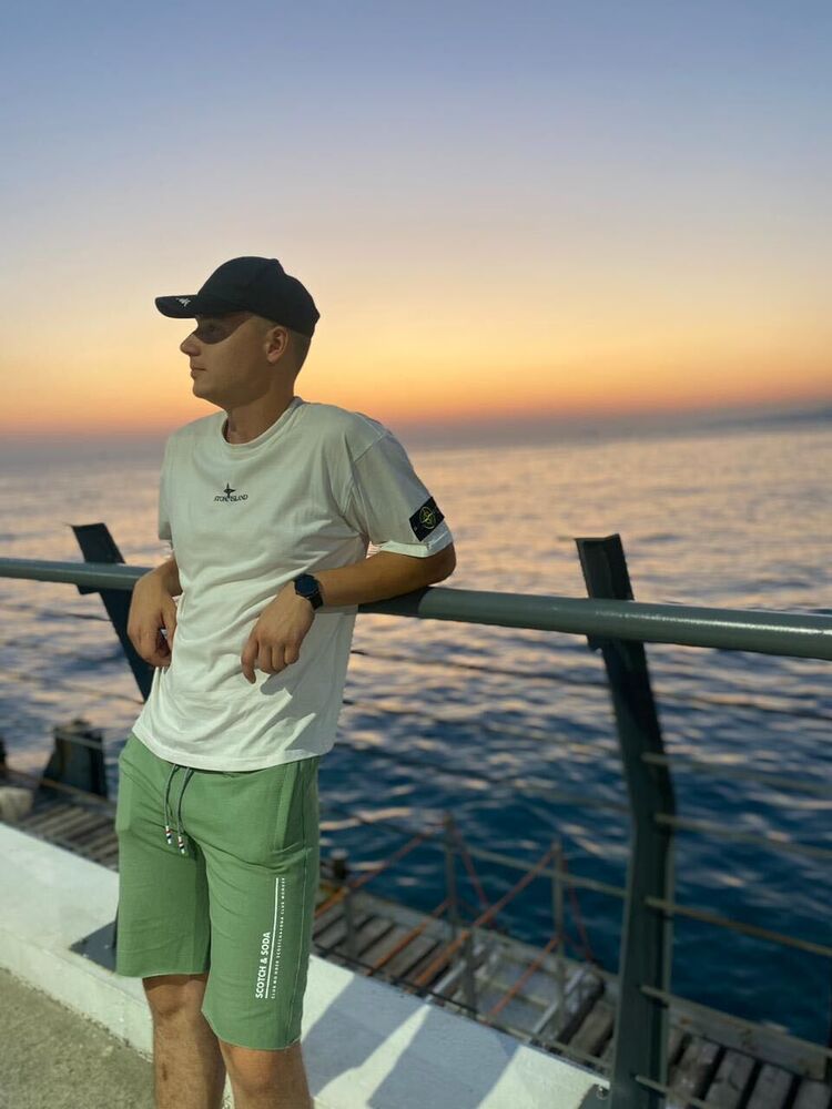 ���� 37698320 ������� �����, 27 ���, ���� ���������� � �����-����������